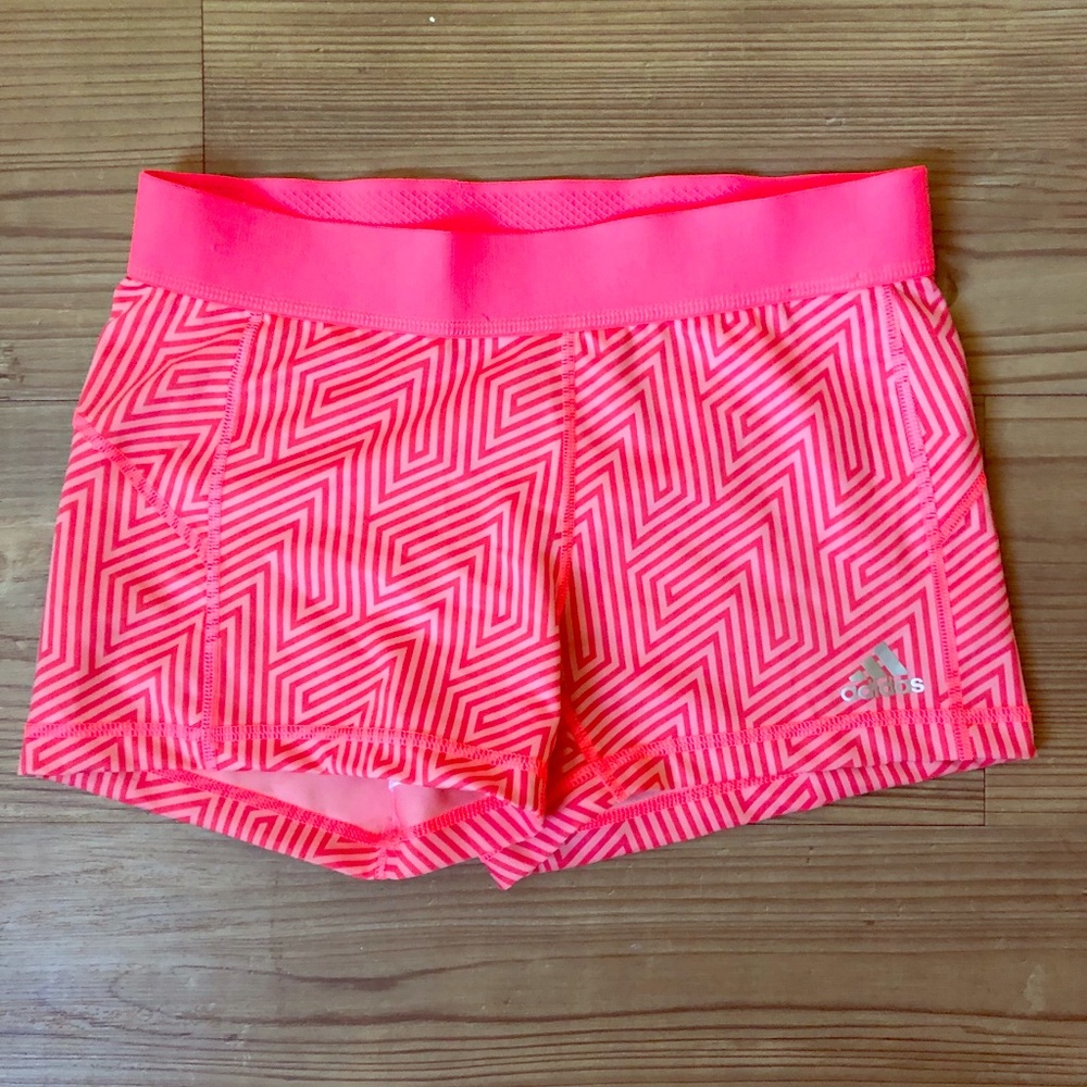 Adidas Tech Fit Shorts Size M